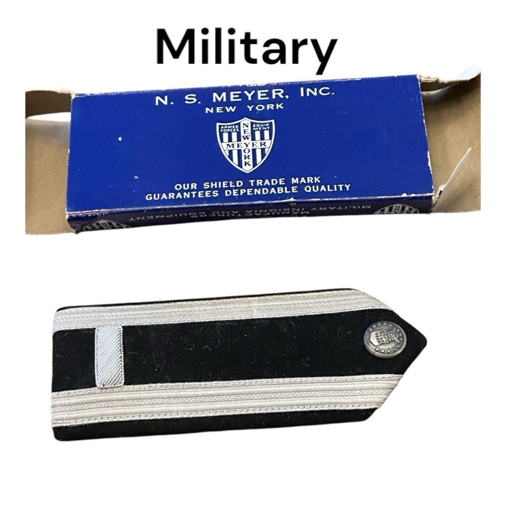 Military Shoulder Board (1) USAF 1st Lt. Near Mint 1980's Black and Silver